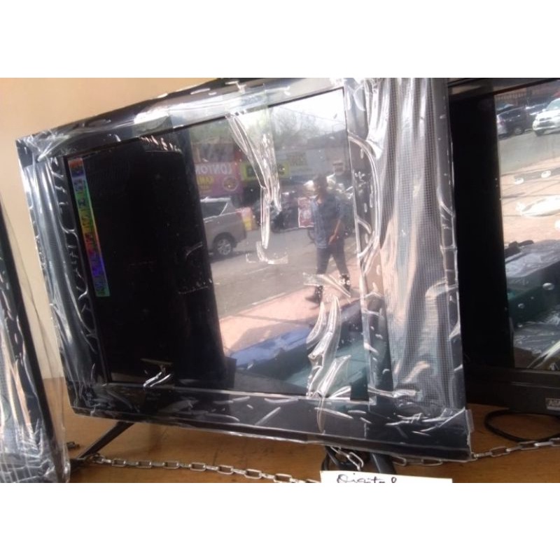 LED TV WEYON SAKURA 17 INCH DIGITAL Weyon Sakura 17" Digital