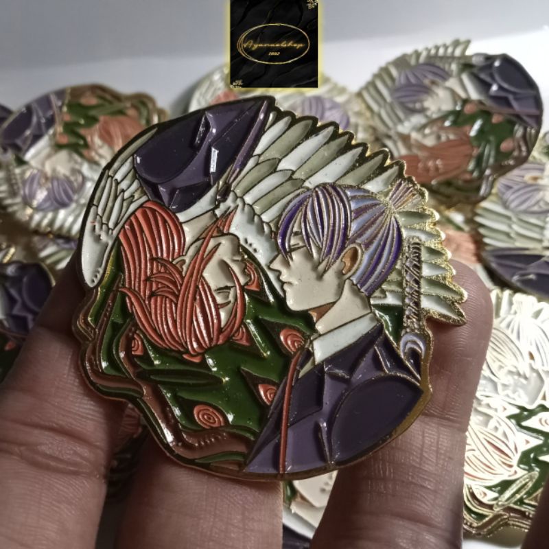 Enamel Pin Custom Ukuran Besar Design Bebas/Enamel Pin Custom