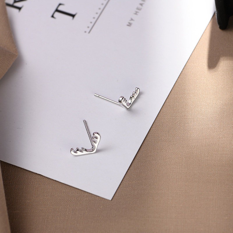 Anting Bentuk Tanduk Rusa | Anting Mini | Jarum S925 Silver | Anting Bahan Stainless Steel | Anting Tusuk Hypoallergenic Simple Bahan Stainless Steel Untuk Wanita