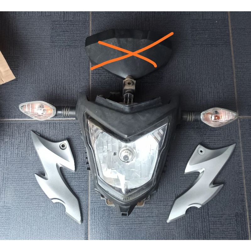headlamp cb150r