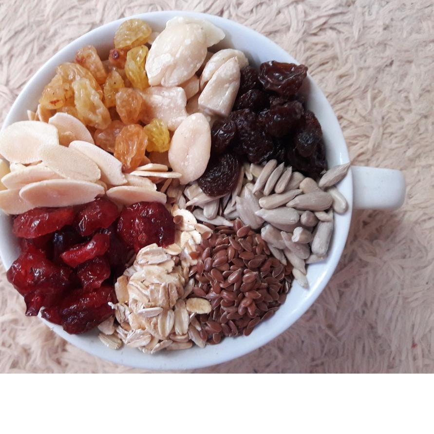 

✭ Healthy Granola Mixed B 500 gram ( Cranberry , Almond , Raisin , Oat ) Ω