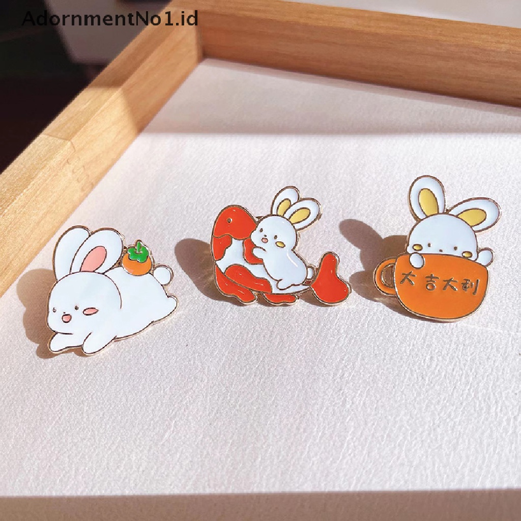 [AdornmentNo1] Lucu Tahun Baru Kelinci Enamel Bros Kartun Beruntung Merah Ikan Gurame Wortel Bunga Bunny Year Badge Pakaian Lapel Pin Hadiah Perhiasan [ID]