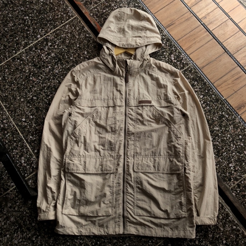 Parka jacket montbell - Warna cream