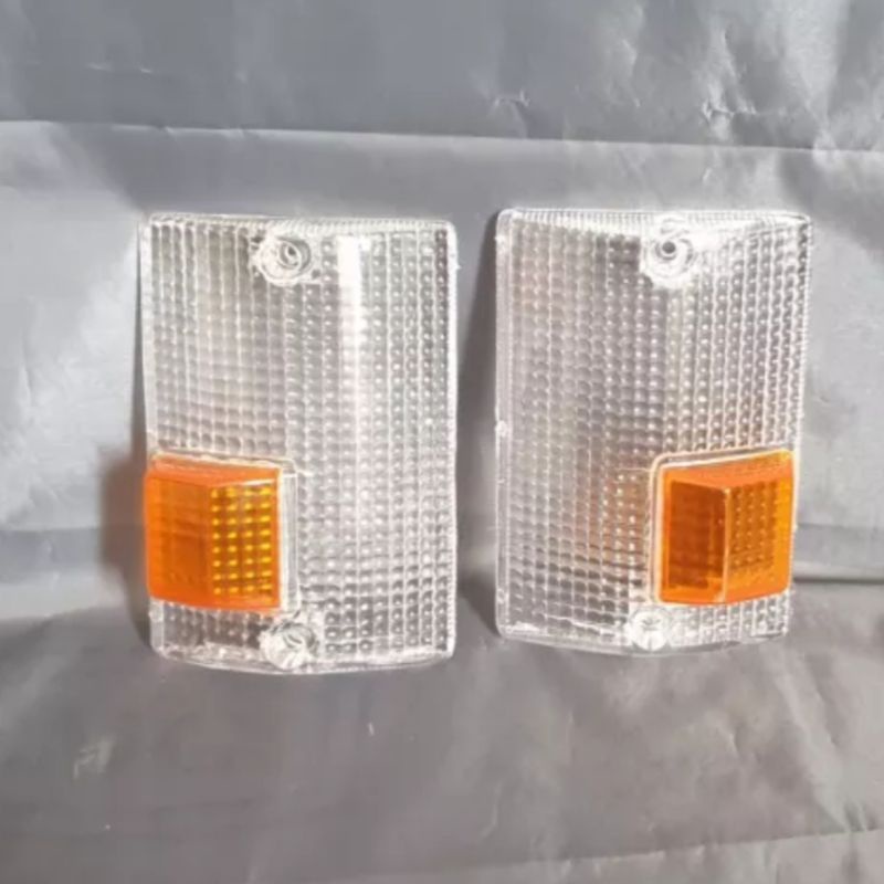 Mika Lampu Sen Depan Mobil Mitsubishi L300