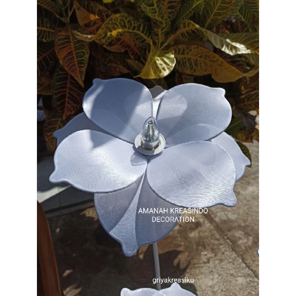KAP LAMPU HIAS BUNGA DEKORASI PELAMINAN