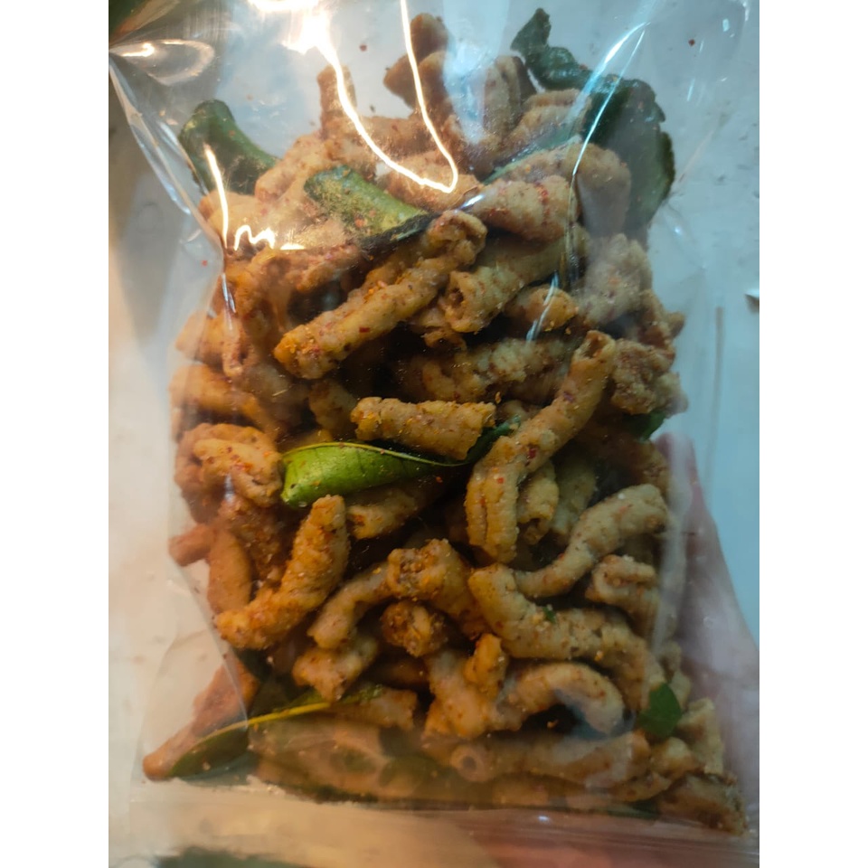 KERIPIK USUS 250gr / KRIPIK USUS AYAM / KERIPIK USUS KILOAN / KERIPIK USUS ASIN GURIH / PEDES DAUN JERUK