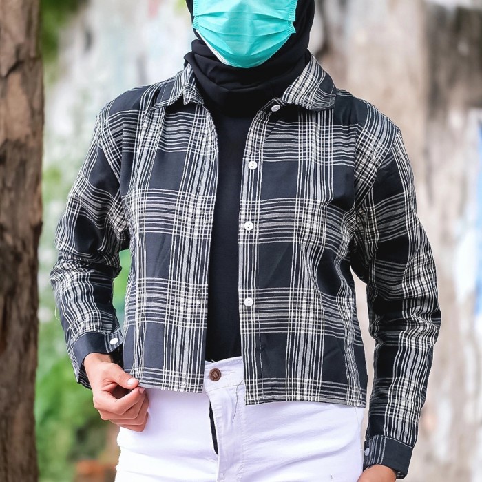 Kemeja Wanita Casual Baju Wanita Kemeja Tartan Crop Motif Kotak Lengan Panjang guilen hitam PROMO BI