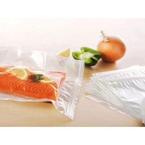 

Kemasan Kantong Plastik Nylon Vacuum Bag (15 x 25cm) | KEMASAN JAYA GEMILANG
