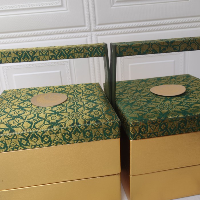 

Box Hampers Lebaran / Idul Firti 2 Tingkat 033