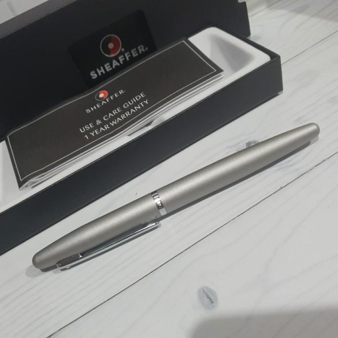 

Pulpen Sheaffer Sheafer VFM Roller Ball