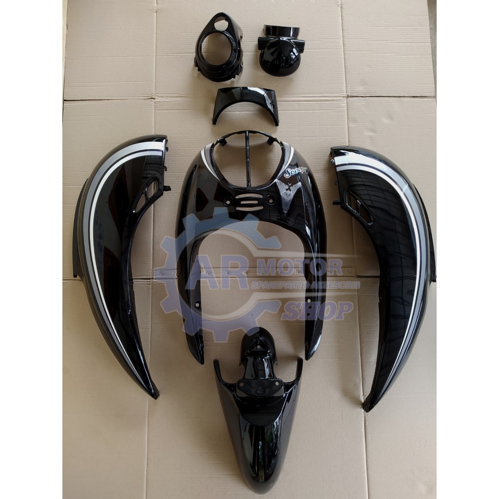 FULL BODY HALUS SCOOPY KARBU HITAM PLUS STICKER