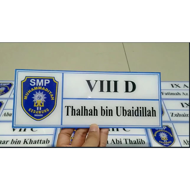 

PAPAN NAMA KELAS 2 SISI CUSTOM