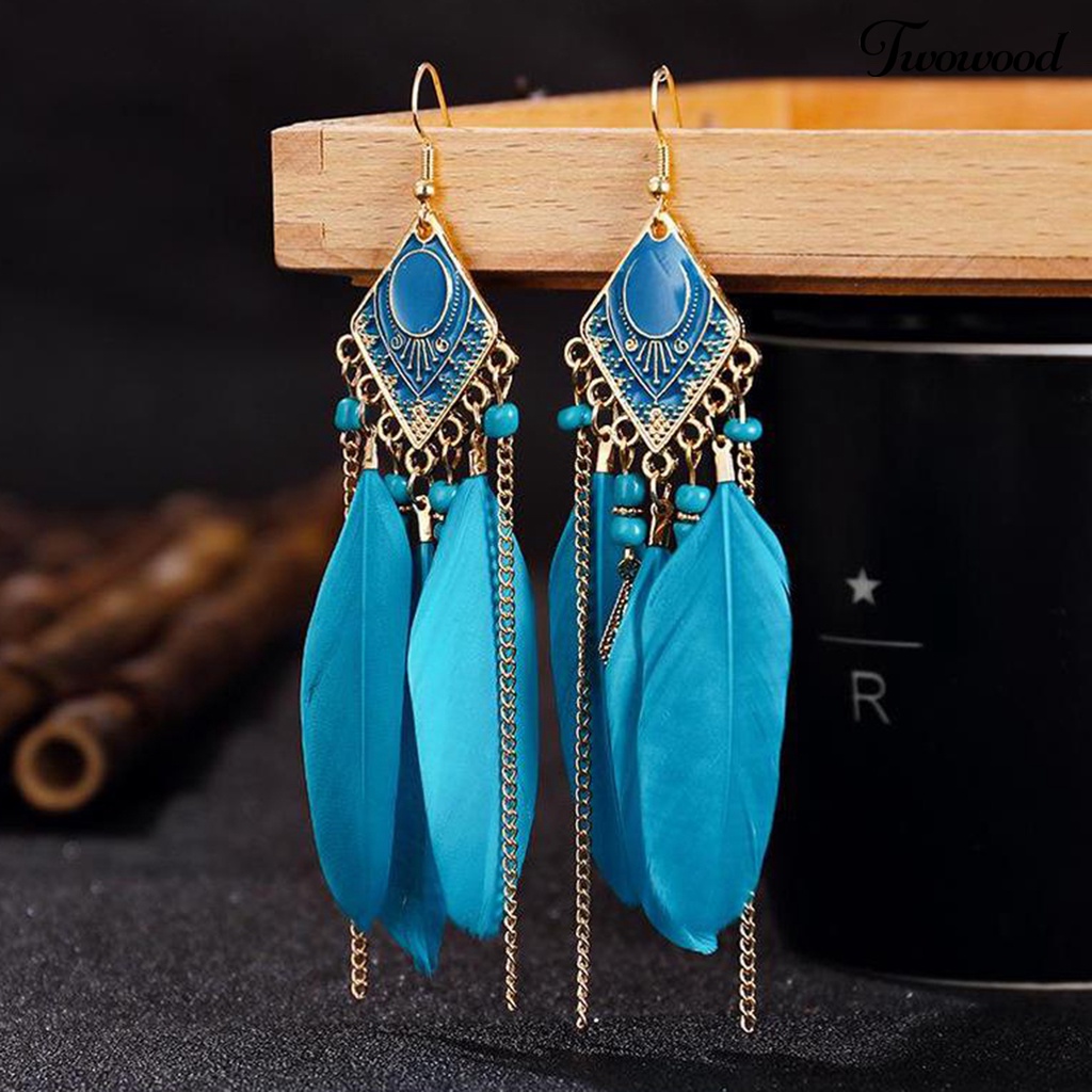 Twowood 1pasang Anting Kait Bohemian Tetes Minyak Geometris Persegi Panjang Liontin Temperamen Dekorasi Elegan Buatan Bulu Rumbai Menjuntai Anting Aksesoris Kostum