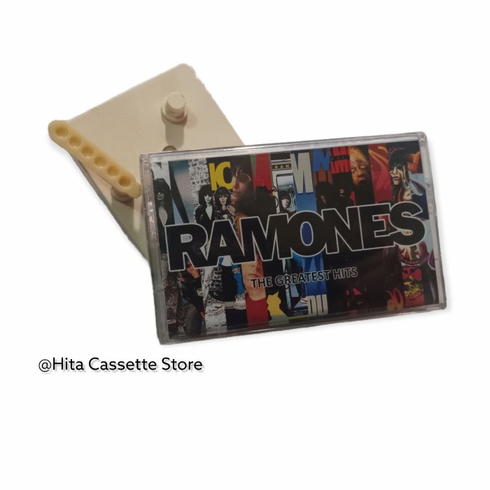 Laris Kaset Ramones The Greatest Hits (Bootleg Segel)