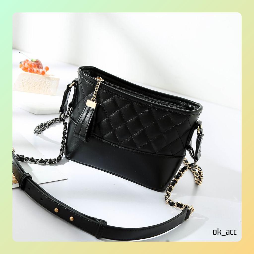 BARU Tas Selempang Kulit Wanita Rantai Messenger Luxury Mini Bag FT64 Kulit hitam cantik elegan rantai 19 x 7.5 x 13 cm