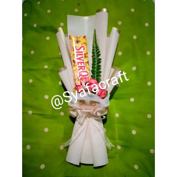 

buket coklat silverqueen/ chocolate buket/ buket Valentine