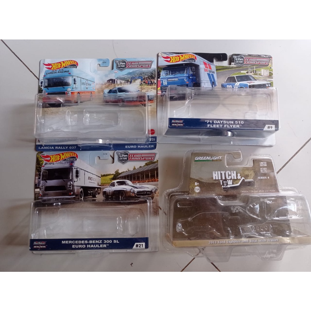 box card Hotwheels transport kosong Datsun bre Mercedes gulf truck harga /pcs