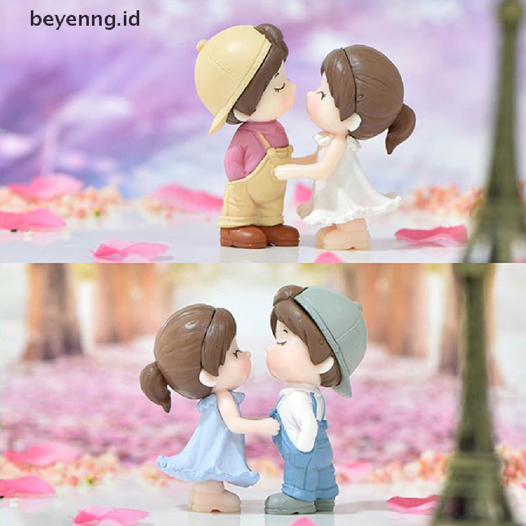 Beyen 1pasang Dancing couple Miniatur Desktop Dekorasi Rumah Hiasan Kue Hadiah Rumah Boneka ID