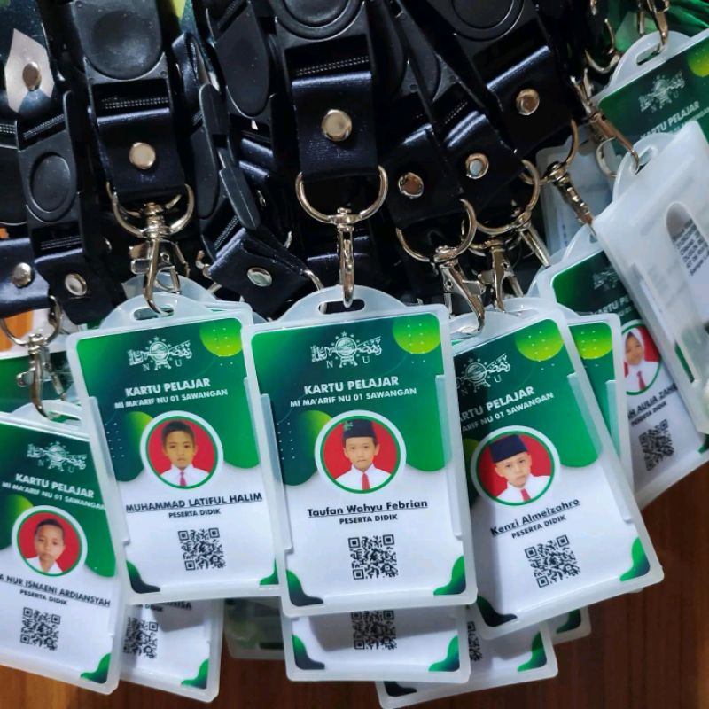 

ID Card lengkap Lanyard