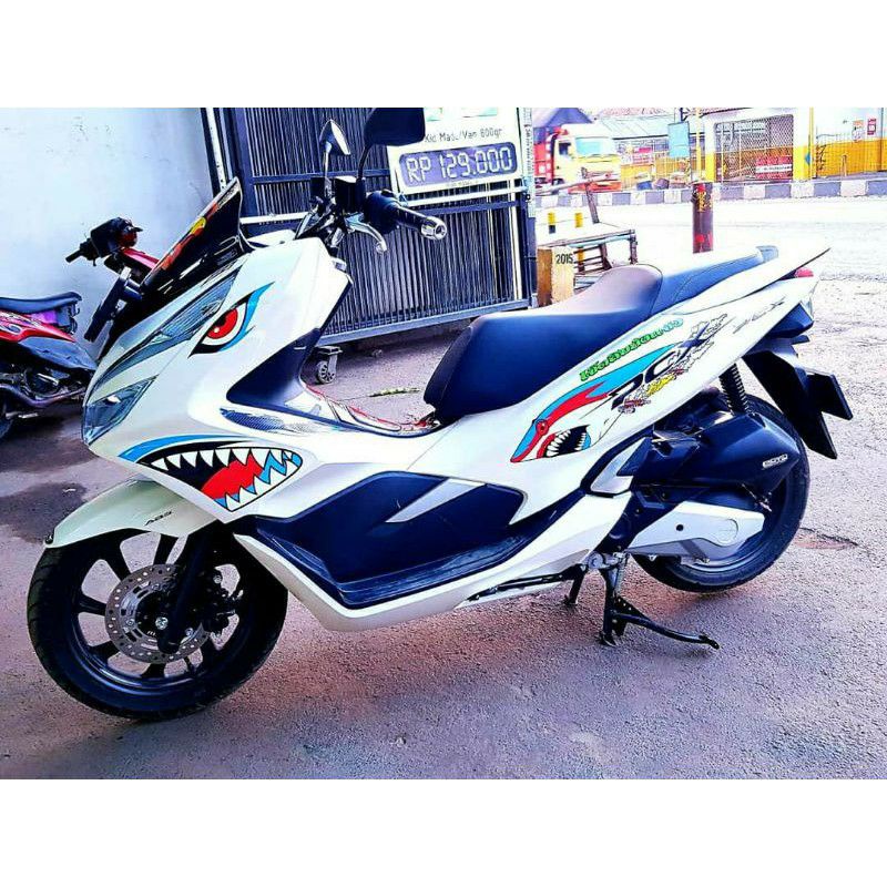 STRIKER DECAL STIKER PCX LAMA STICKER PCX 150 OLD MOTIF SHARK HIU LUMBALUMBA