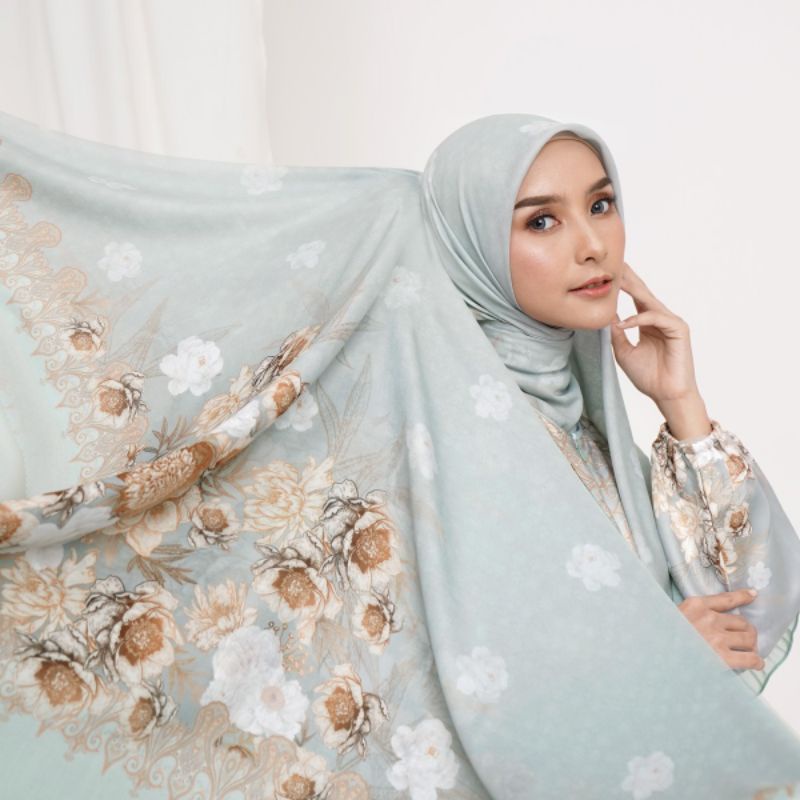 AURORA VOAL SCARF BY NAWASANA