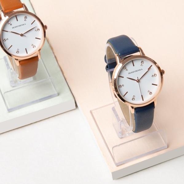 PROMO HARI INI Berrybenka - Jam Tangan Kulit Wanita Sofia Cindy Basic Watches grosir