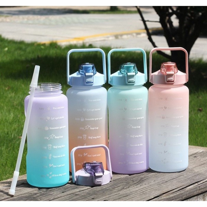 Terlaris Botol Minum 2 Liter Tritan Botol Air Minum Gradasi Rainbow Tupperware