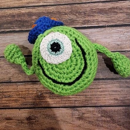 Tamagotchi case rajut smart