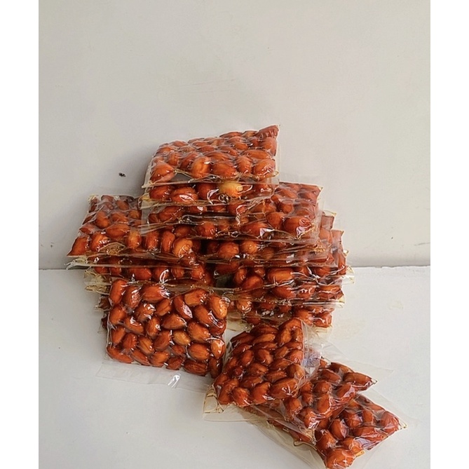 

kacang balado isi 20 pcs