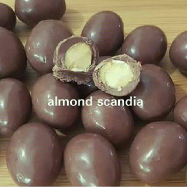 

✨NEW✨ -Coklat cokelat scandia almond uk 1kg original murah- 1.1.23