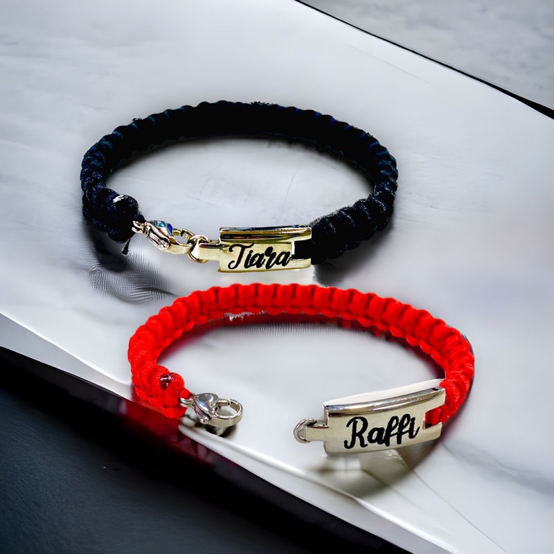 gelang titanium ukir nama pengait udang