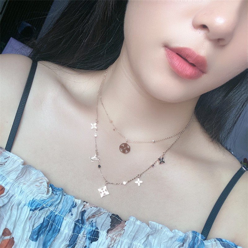 Kalung Multi Bunga | Kalung Model Rumbai Ganda | Bunga Emas | Huruf L Home | Kalung Pendek Multilayer | No Allergies Lipstick Cair Anti Alergi Tidak Pudar | Hadiah Ulang Tahun | Cincin Bahan Titanium Steel | Kalung Double Layer