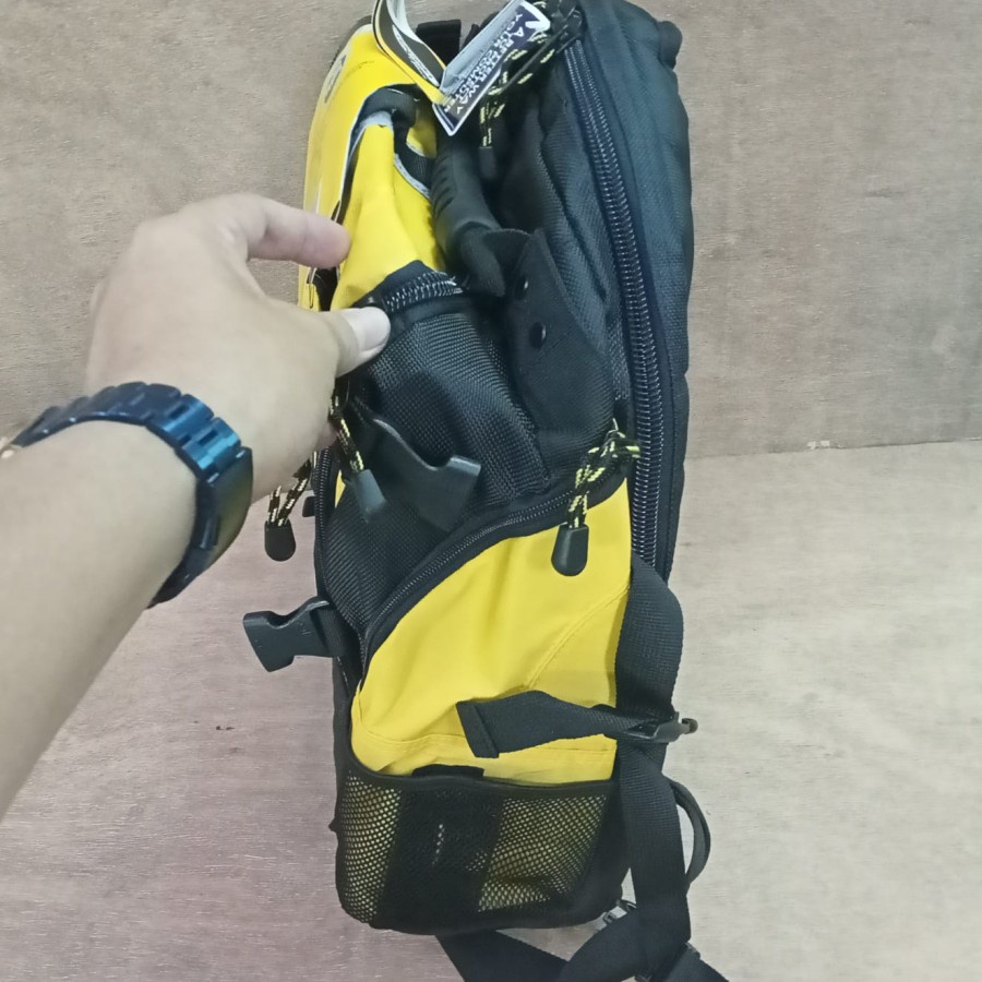 Backpack RAKGEAR by TARGUS Tas Laptop Ransel Size 15,6&quot; Original