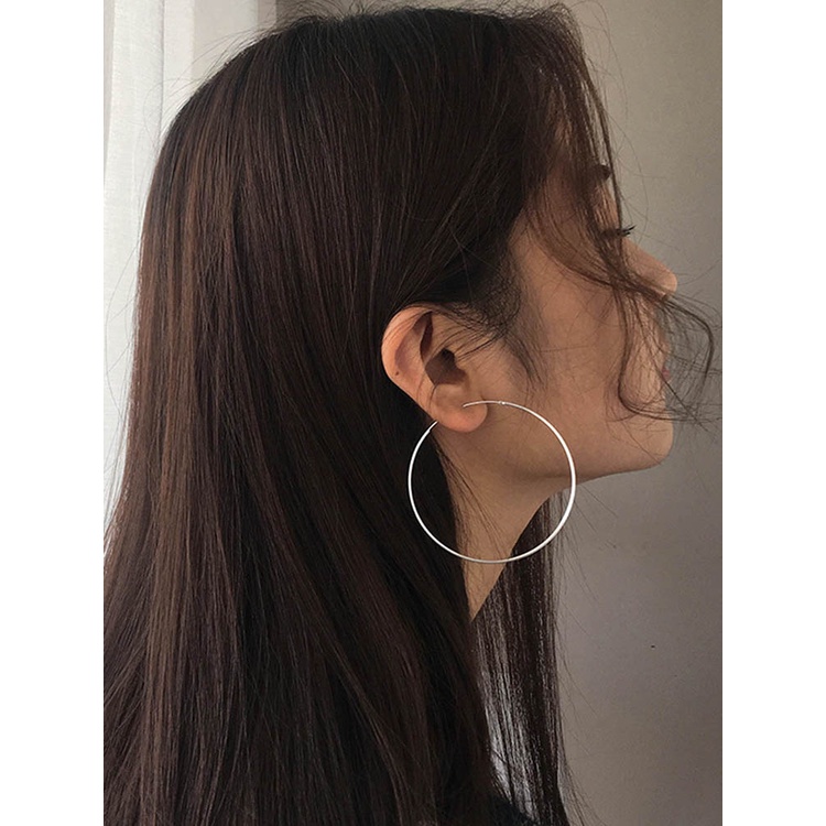 Anting Hoop Lingkaran Simple Halus Kepribadian Hiperbole925 Sterling Silver Untuk Wanita