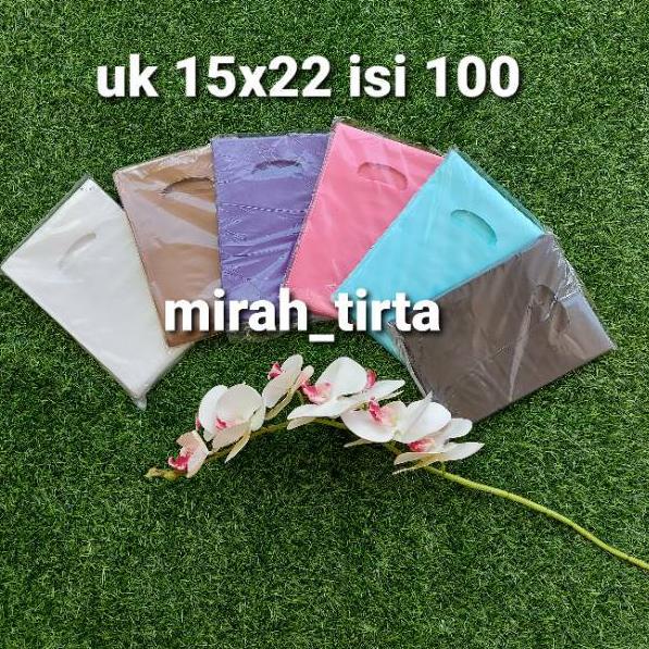 

F37 ♥️FAVORIT♥️Kantong kresek olshop 15 x 22 .Kantong plong olshop tebal. HD Pond plong oval polos. hd pond polos PRODUCT TERLARIS ヒ