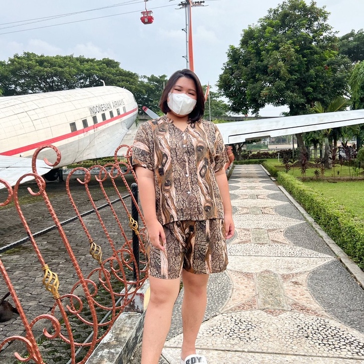 Guma one set piyama rayon motif serat kayu 2