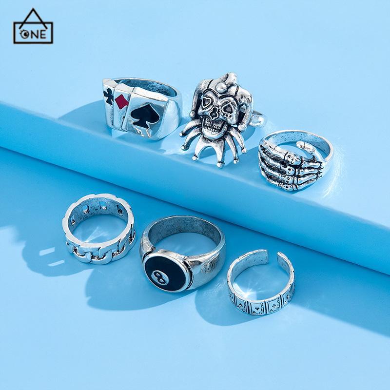 COD❤️6PCS/Set Cincin Unisex  Punk Membesar-besarkan  Badut Poker Cakar Hantu Tengkorak  Perhiasan Bulat Nomor 8-A.one