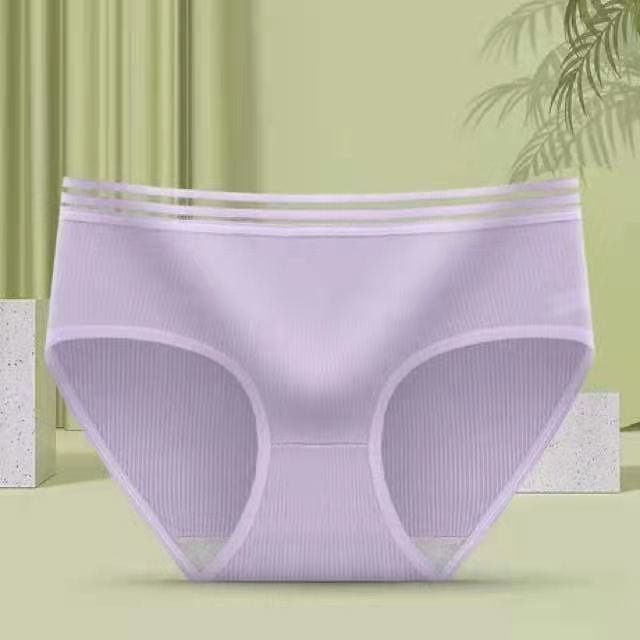 CD Celana Dalam Wanita Celana Briefs Elastis Seamless Mid Waist