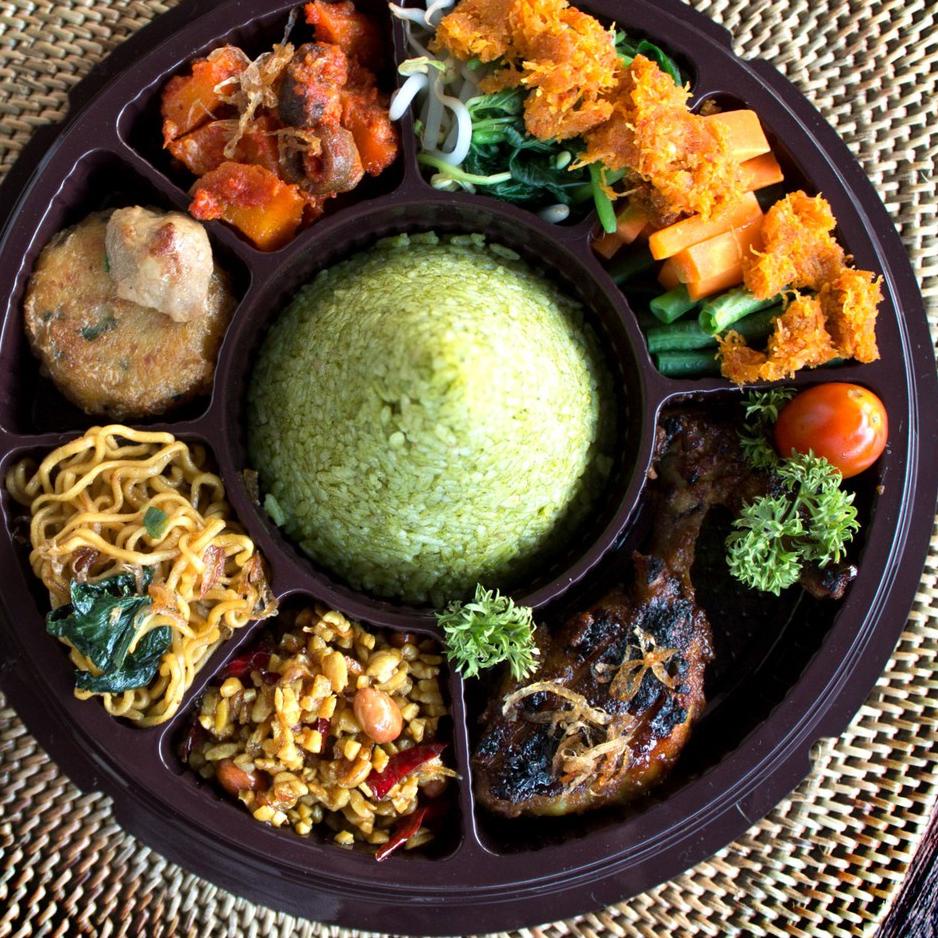 

TERBARU Tumpeng Mini Nasi Kuning Pilihan Paket Bervariasi