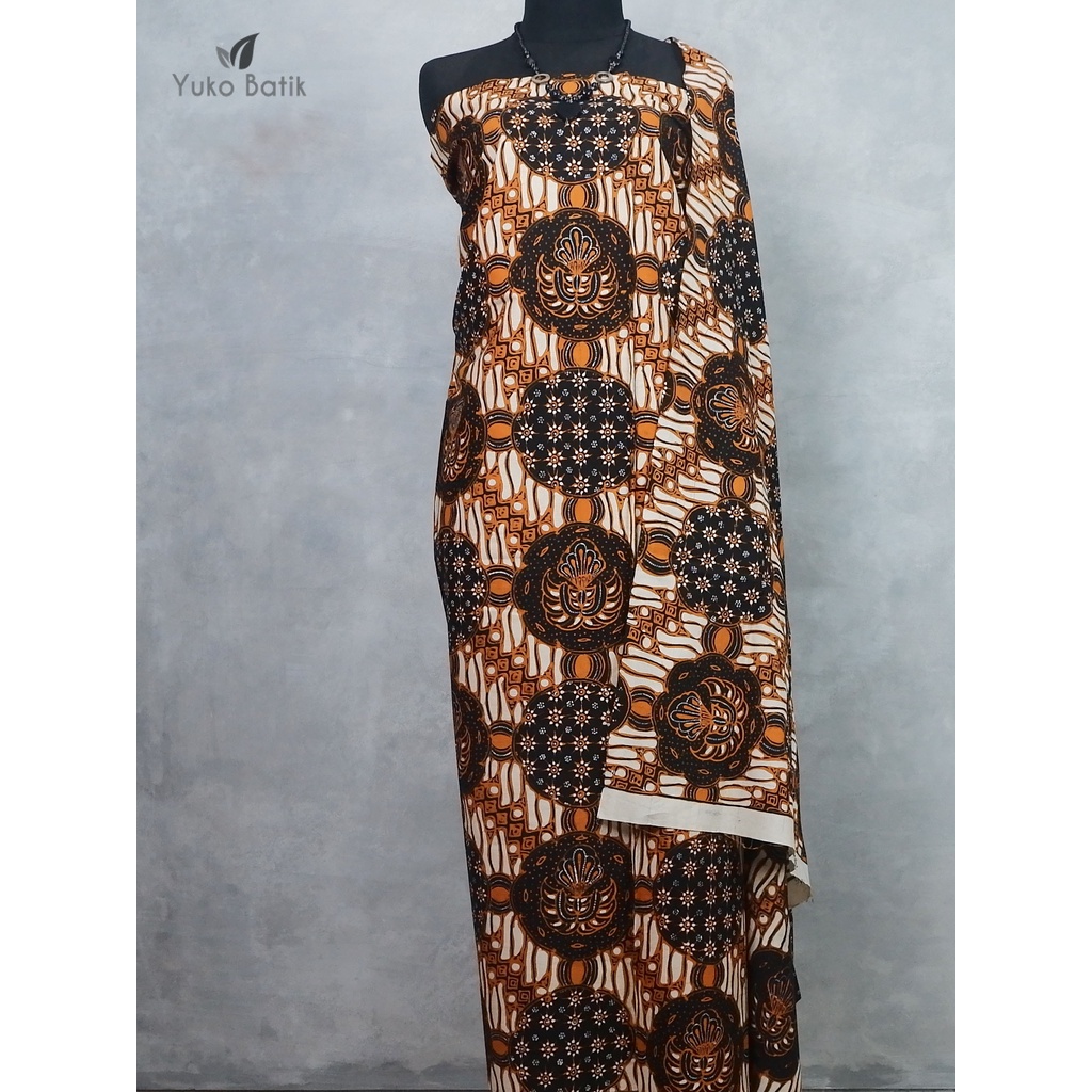 Kain Jarik Batik Tulis Motif Klasik Putri Solo Sogan Gold