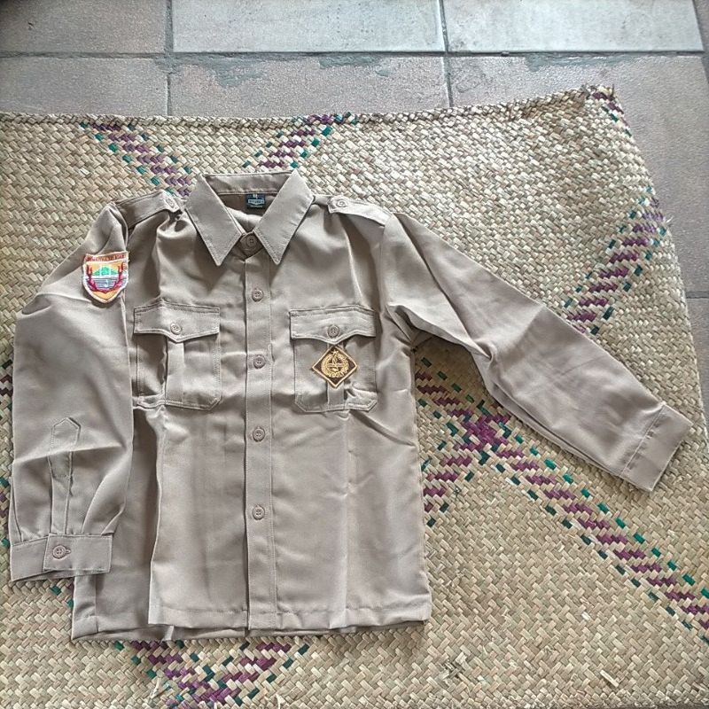 Seragam Sekolah BAJU PRAMUKA COWOK RAPILO SMA