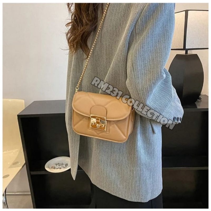 hand bag Tas mini cute  wanita model selempang bahan pu leather (masuk hp)