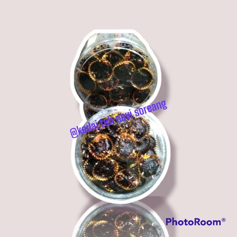 

Coklat Kacang