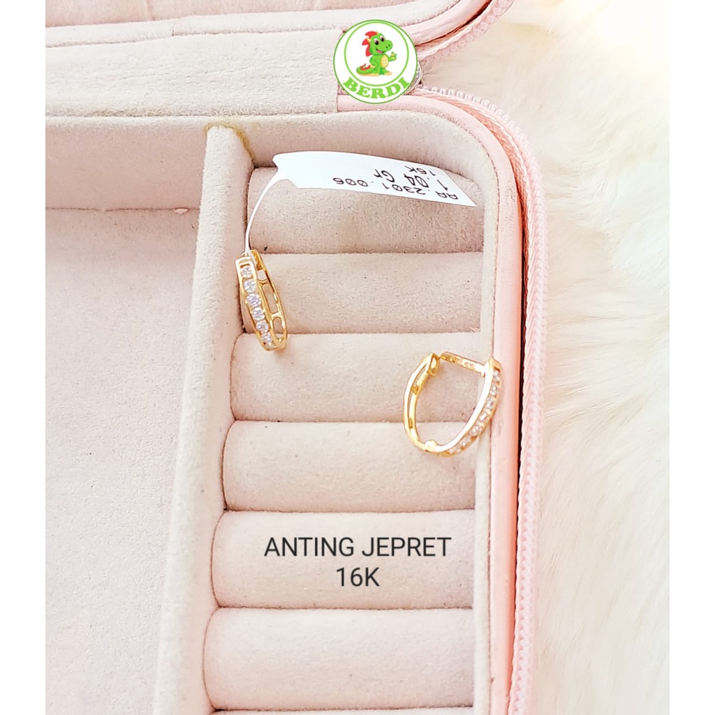 Anting wanita dewasa kadar 700 16karat fashion