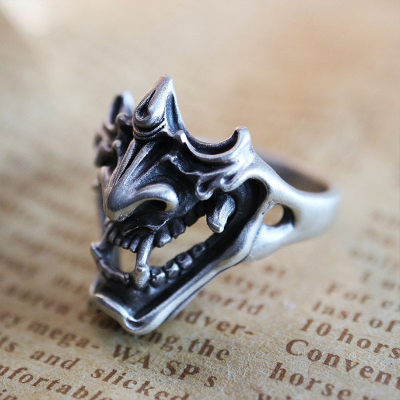 Fashion Kreatif Wajah Tengkorak Punk Cincin Jalan Hip-Hop Perhiasan Gothic Vintage Pria Jari Cincin Eropa Dan Amerika Paduan Setengah Wajah Setan Cincin