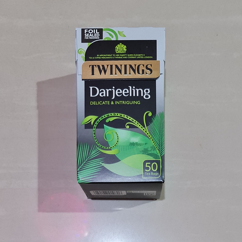 Twinings Darjeeling Tea Delicate &amp; Intriguing 50 x 2.5 Gram