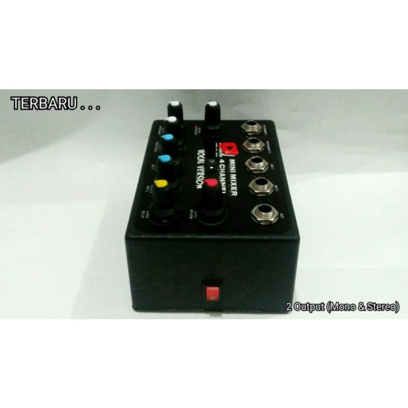 Mini Mixer 4 Channel Dengan Mic Efect (Delay & Reverb) 2 Output