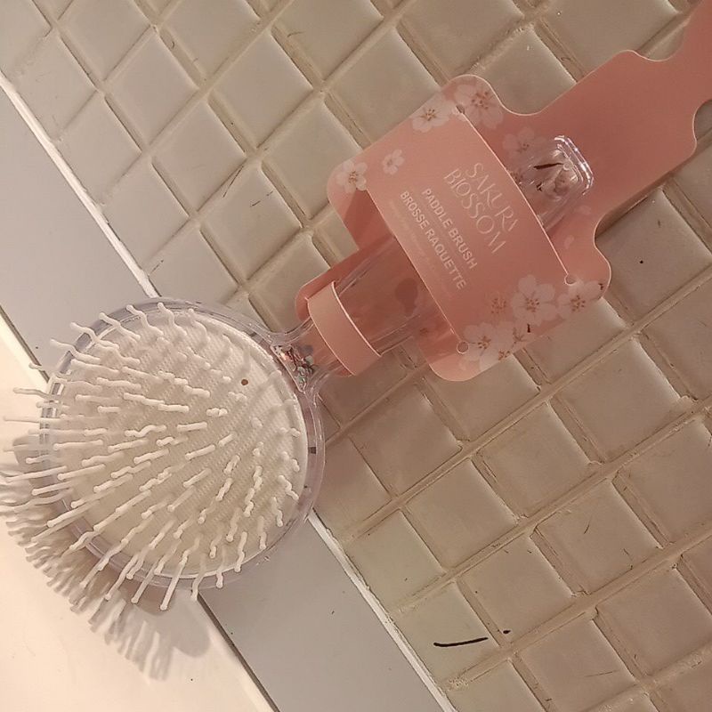 MINISO Sakura Blossom Paddle Brush / Sisir Bulat