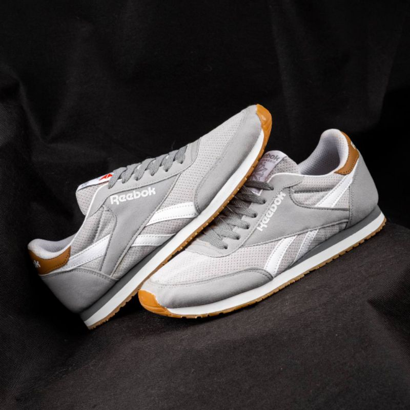 Reebok Classic Utility &quot;Grey White Gum&quot;