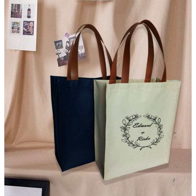 souvenir totebag, souvenir pernikahan,souvenir wedding,souvenir unik,souvenir murah, totebag custom